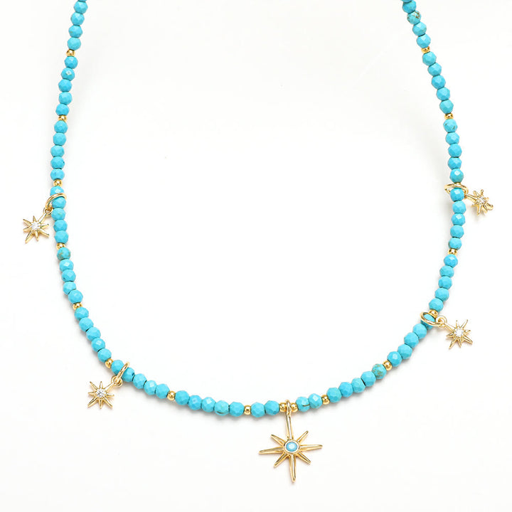 Collar de cuentas con piedras preciosas azules y circonitas estilo bohemio de Olivenorma