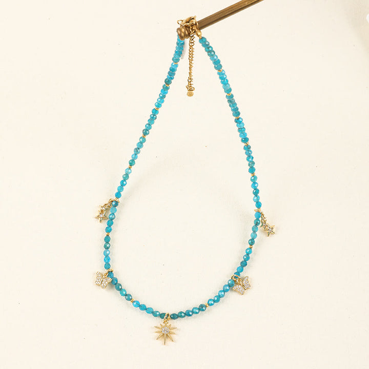Collar de cuentas con piedras preciosas azules y circonitas estilo bohemio de Olivenorma