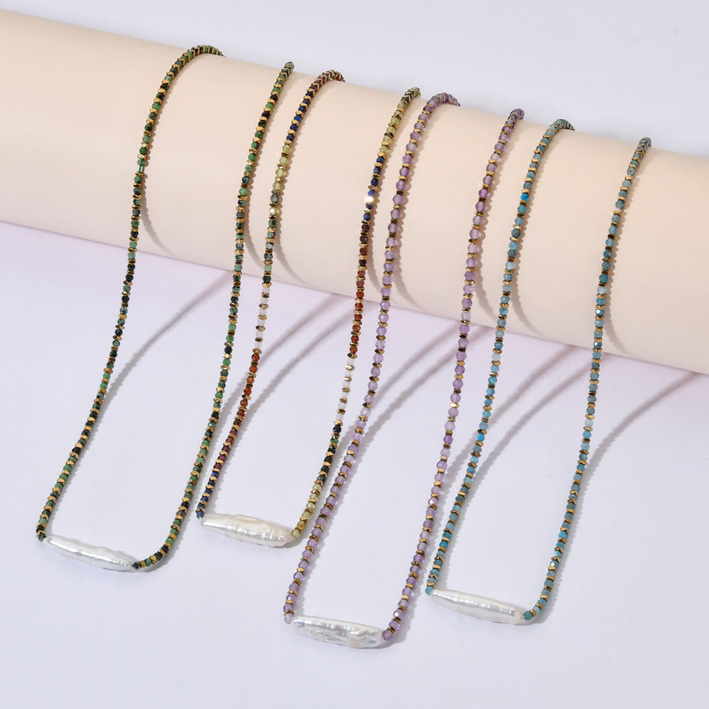 Collar de cuentas estilo bohemio con piedras preciosas facetadas Narce de Olivenorma