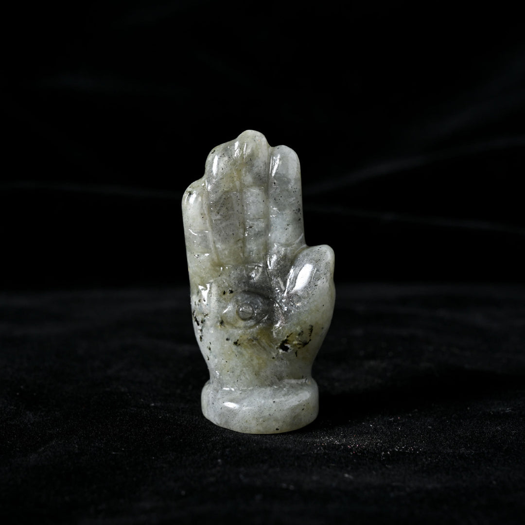 Adorno de piedra preciosa natural con forma de mano de Buda de Olivenorma
