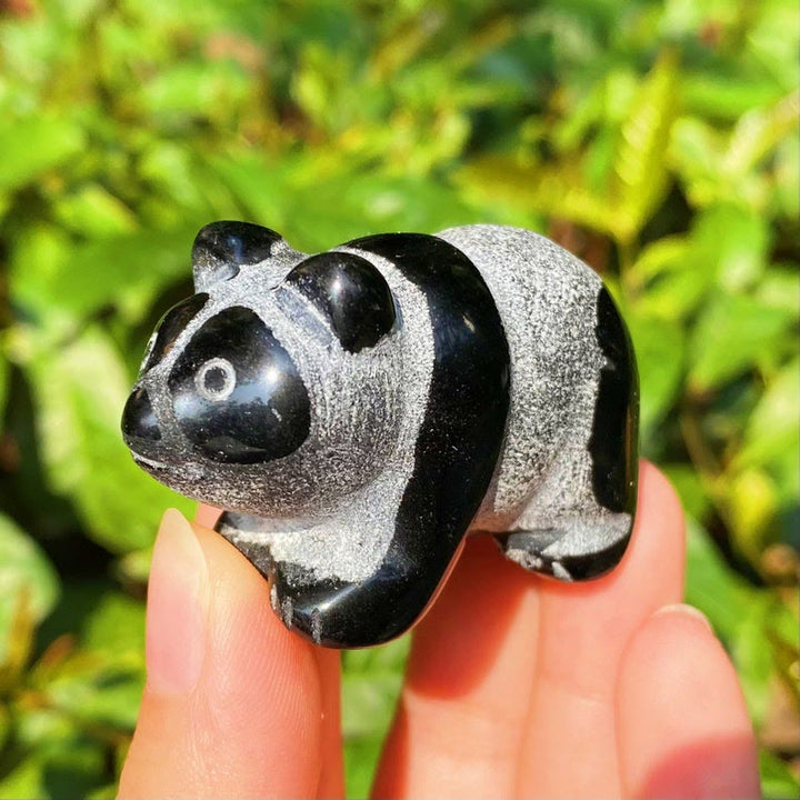 Adorno de piedra preciosa tallada en forma de panda en obsidiana natural de Olivenorma