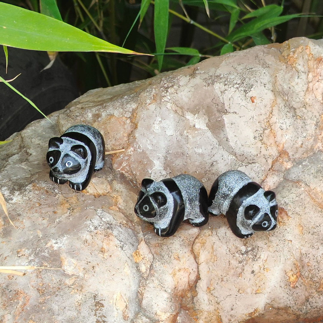Adorno de piedra preciosa tallada en forma de panda en obsidiana natural de Olivenorma