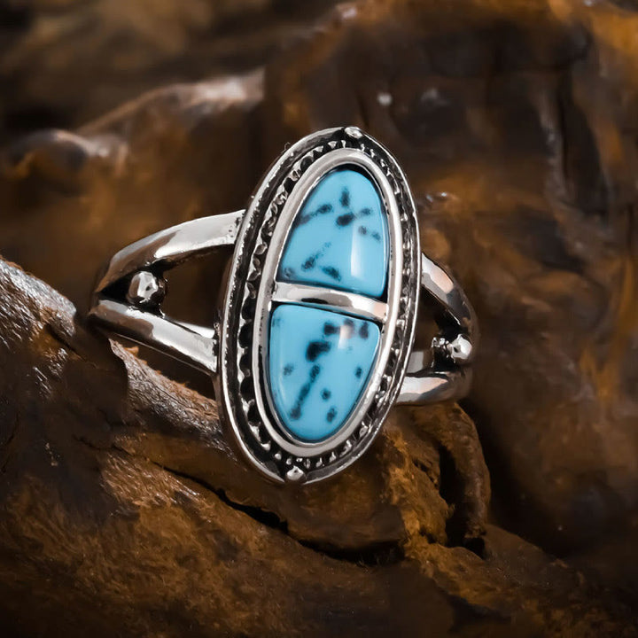 Anillo geométrico turquesa con diseño bohemio hecho a mano de Olivenorma