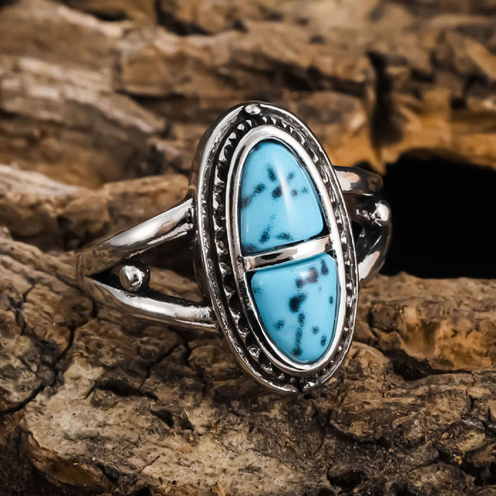 Anillo geométrico turquesa con diseño bohemio hecho a mano de Olivenorma