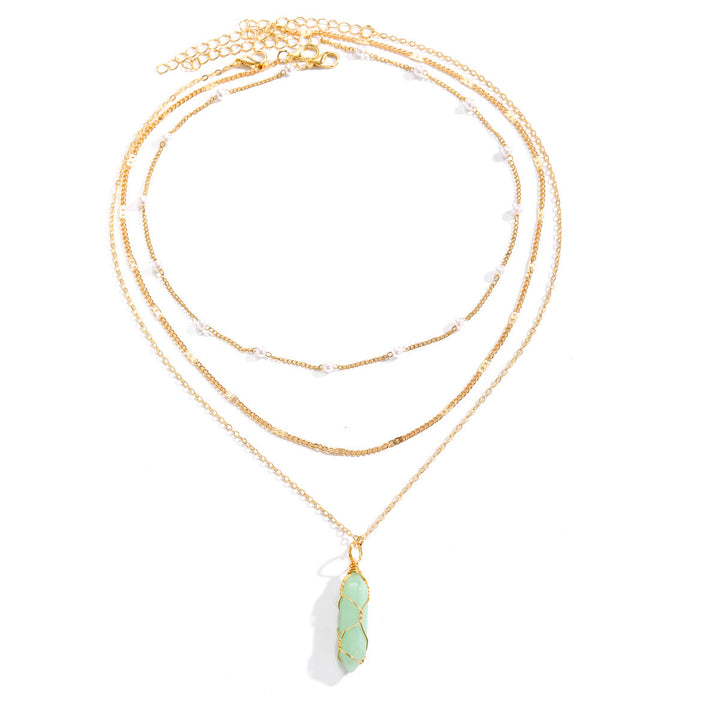 Collar apilado con dijes de prismas de piedras preciosas naturales de Olivenorma
