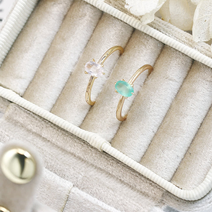 Anillo de fluorita verde y cuarzo rosa con incrustaciones simples de Olivenorma