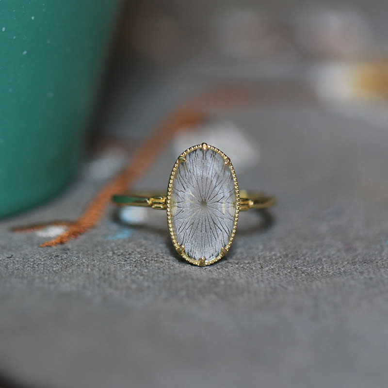 Anillo grabado de cristal transparente natural de Olivenorma