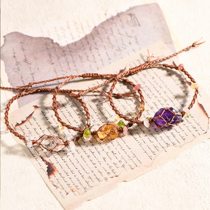 Pulsera trenzada con flores de cristal natural hecha a mano de Olivenorma 