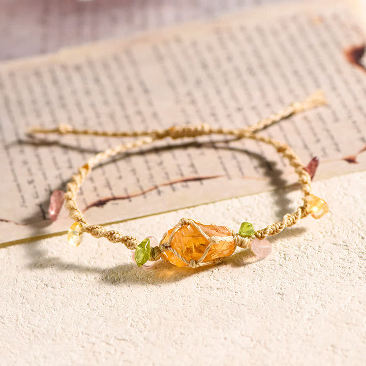 Pulsera trenzada con flores de cristal natural hecha a mano de Olivenorma 