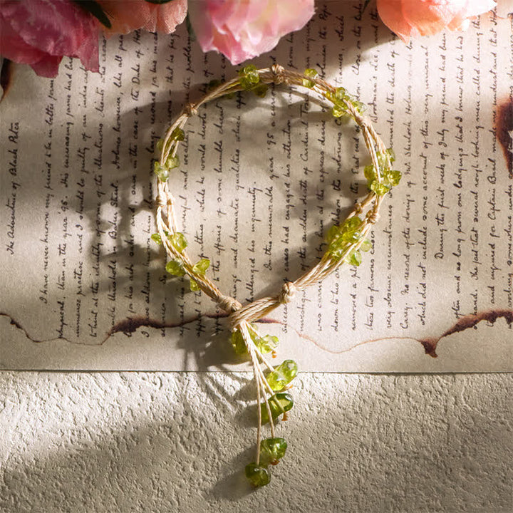 Pulsera trenzada con flores de cristal triturado natural de Olivenorma