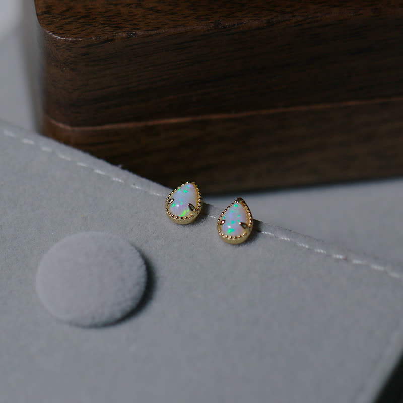 Pendientes y collar con colgante de gota de agua de ópalo natural de Olivenorma