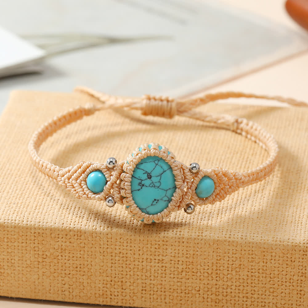 Pulsera trenzada con cristales de talla ovalada y tejido envolvente de Olivenorma
