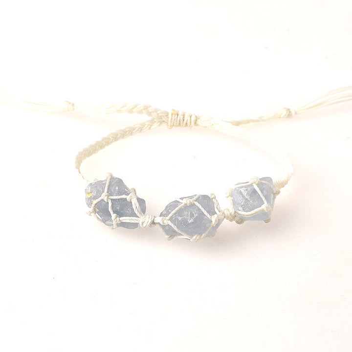 Pulsera trenzada con cristales y tres piedras crudas de Olivenorma