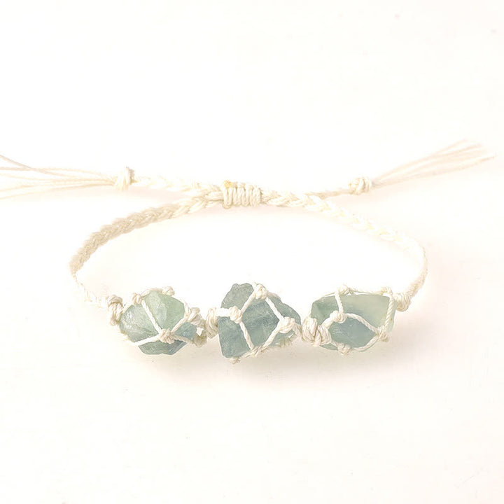 Pulsera trenzada con cristales y tres piedras crudas de Olivenorma