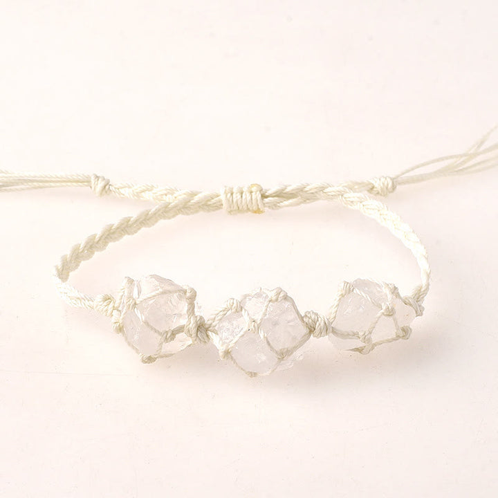 Pulsera trenzada con cristales y tres piedras crudas de Olivenorma