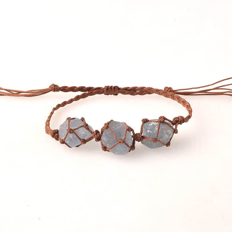 Pulsera trenzada con cristales y tres piedras crudas de Olivenorma