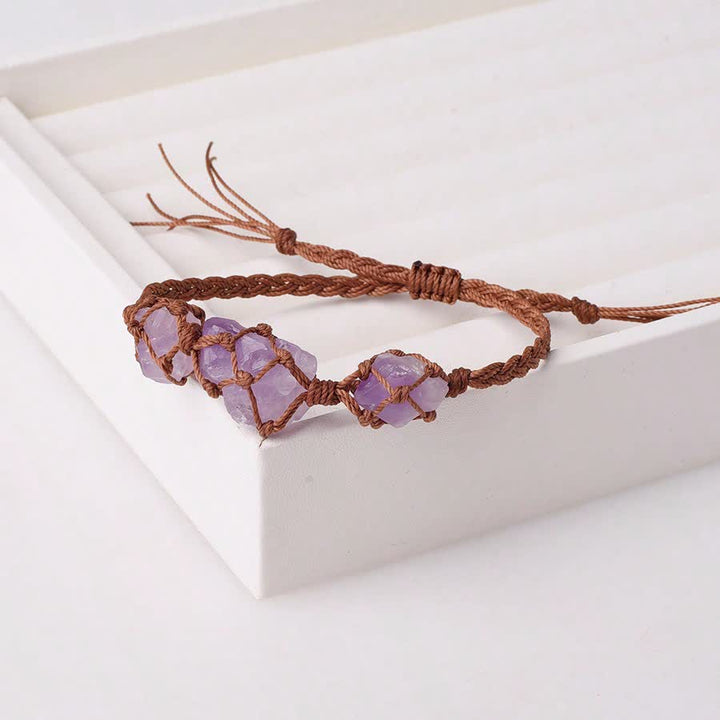 Pulsera trenzada con cristales y tres piedras crudas de Olivenorma