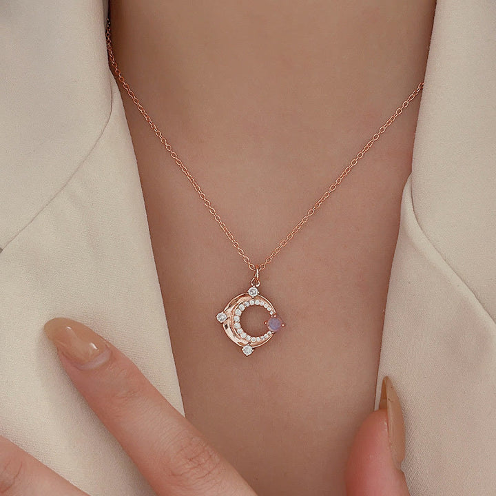 Collar con dije de luna creciente y piedra lunar natural de Olivenorma