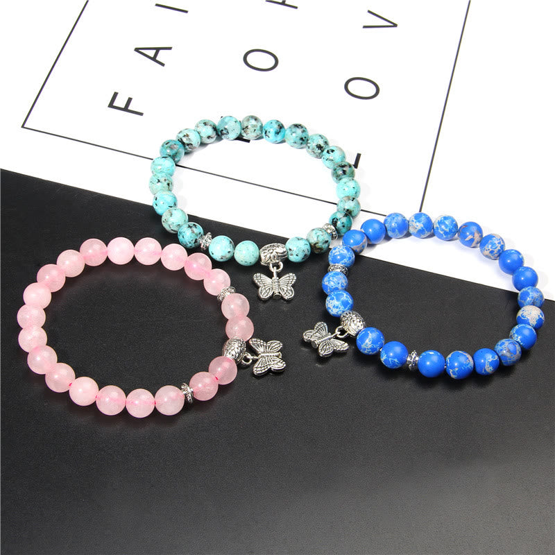 Pulsera con dije de mariposa de turquesa natural de Olivenorma