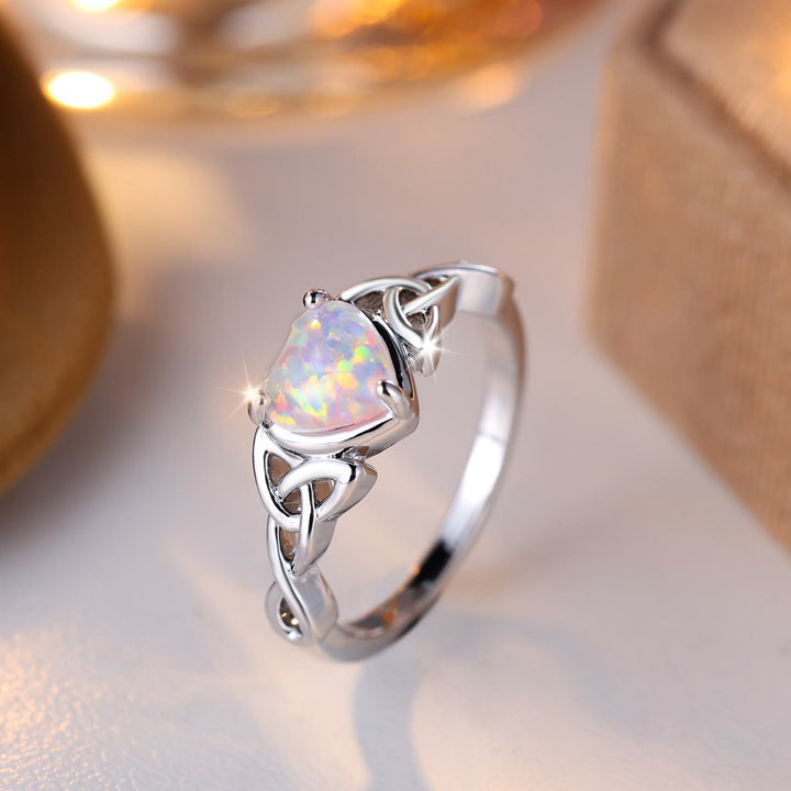 Anillo de compromiso con corazón de ópalo "Eternity Unlimited" de Olivenorma