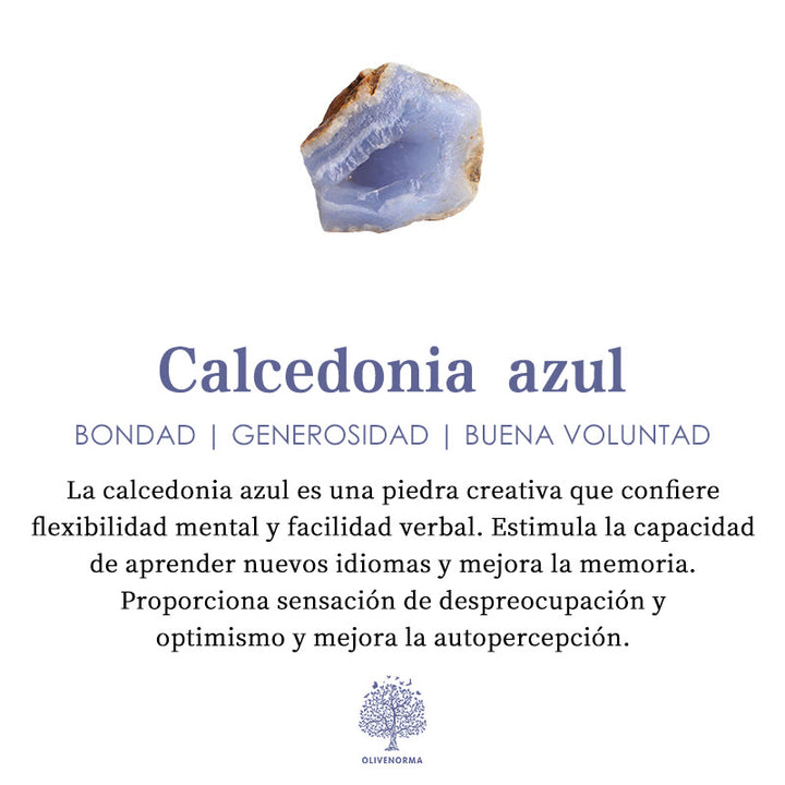 Pirámide de orgón de cuarzo transparente de calcedonia azul de Olivenorma 