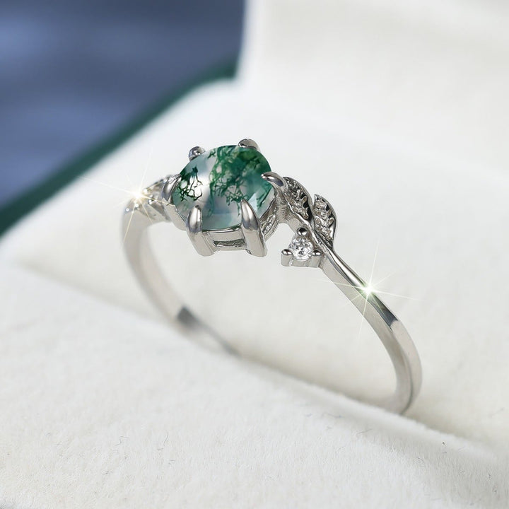 Anillo envolvente de hoja de ágata musgosa natural de Olivenorma