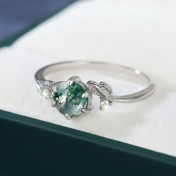 Anillo envolvente de hoja de ágata musgosa natural de Olivenorma