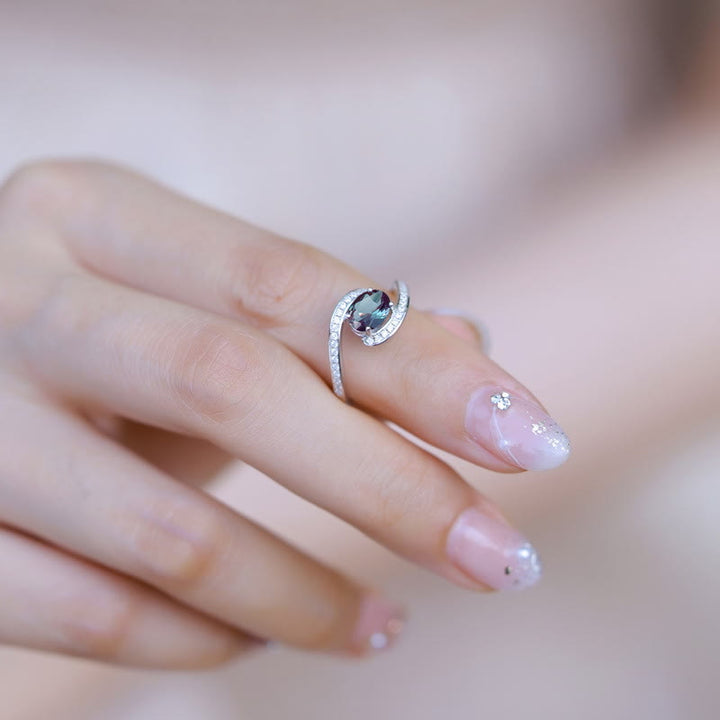 Anillo de alejandrita natural en forma de ojo de Olivenorma