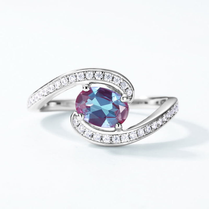 Anillo de alejandrita natural en forma de ojo de Olivenorma