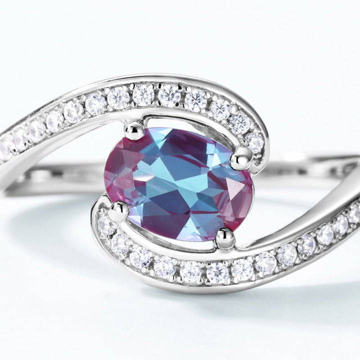 Anillo de alejandrita natural en forma de ojo de Olivenorma