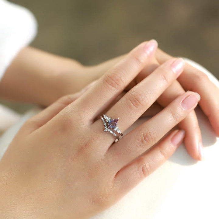 Juego de 2 anillos de alejandrita natural de Olivenorma
