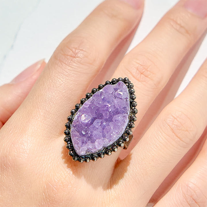 Anillo ajustable de amatista natural de forma irregular de Olivenorma