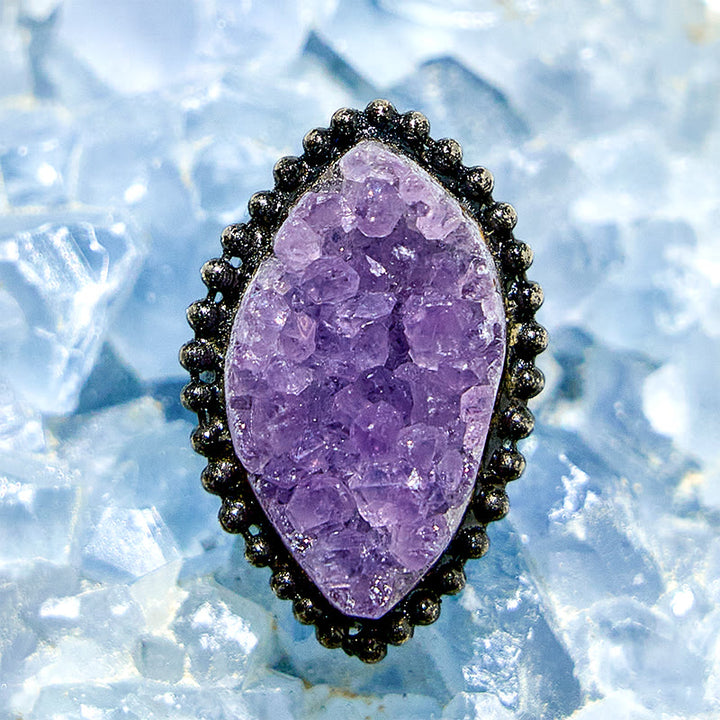 Anillo ajustable de amatista natural de forma irregular de Olivenorma