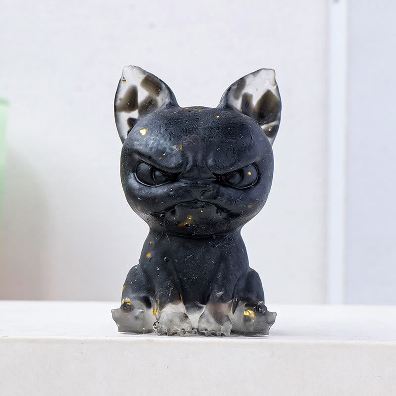 Decoración con piedras preciosas de bulldog con expresión seria de epoxi de cristal Olivenorma