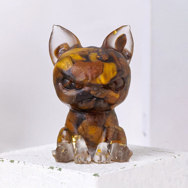 Decoración con piedras preciosas de bulldog con expresión seria de epoxi de cristal Olivenorma