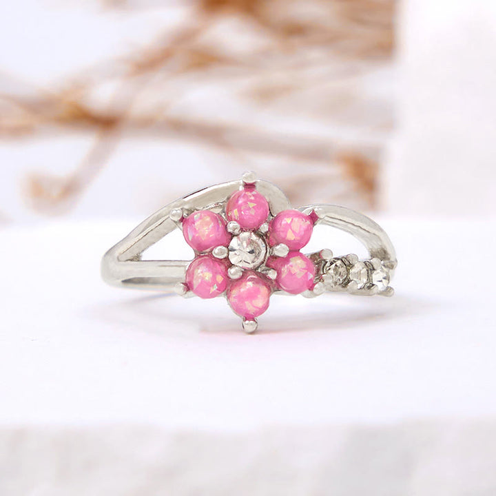 Anillo con forma de flor de ópalo de Olivenorma