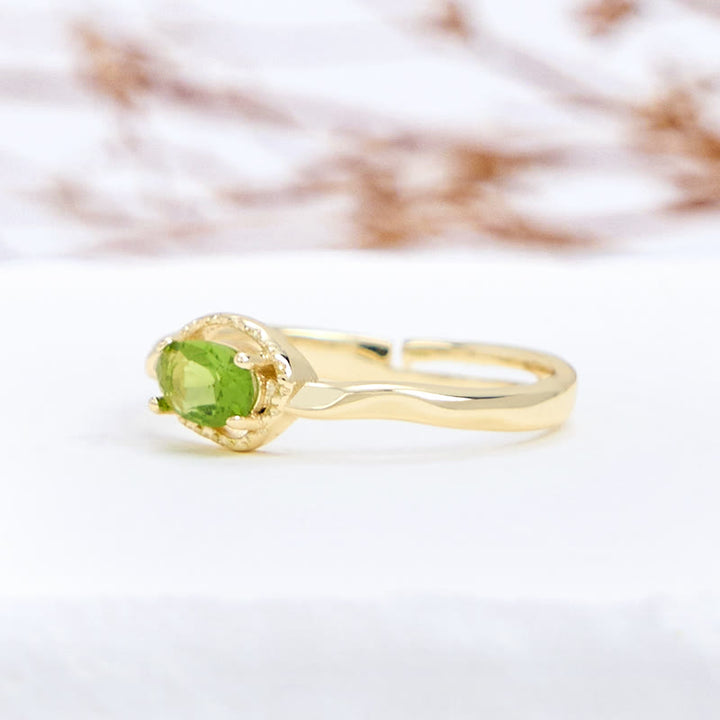 Anillo de peridoto irregular simple bañado en oro S925 de Olivenorma