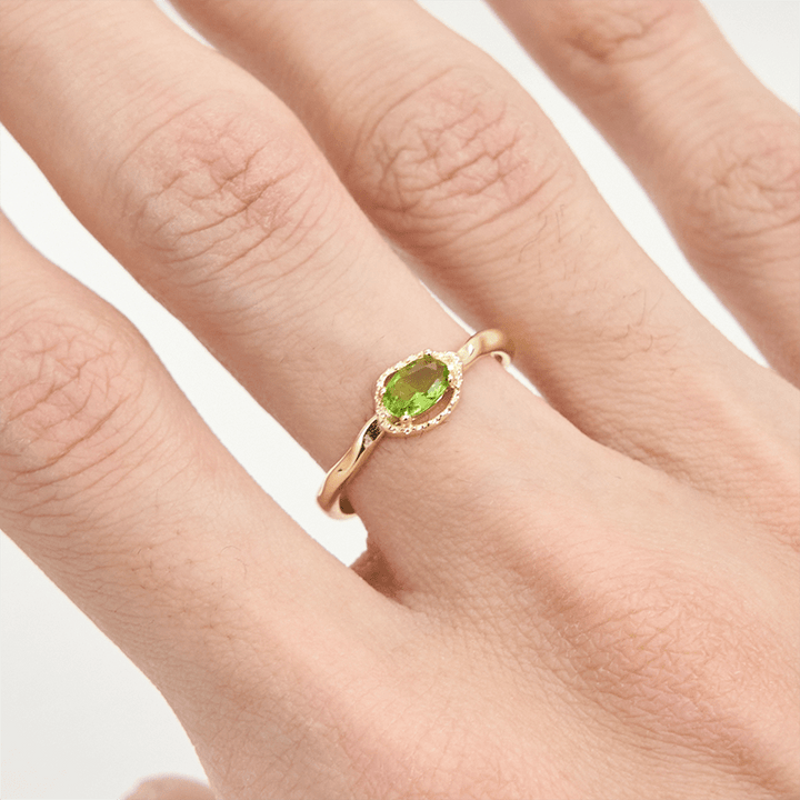 Anillo de peridoto irregular simple bañado en oro S925 de Olivenorma