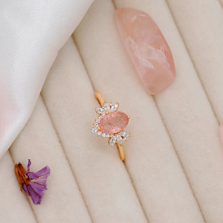 Anillo con corona de flores de cuarzo fresa natural de Olivenorma