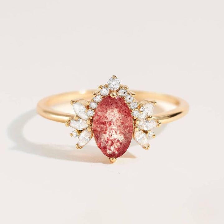 Anillo con corona de flores de cuarzo fresa natural de Olivenorma