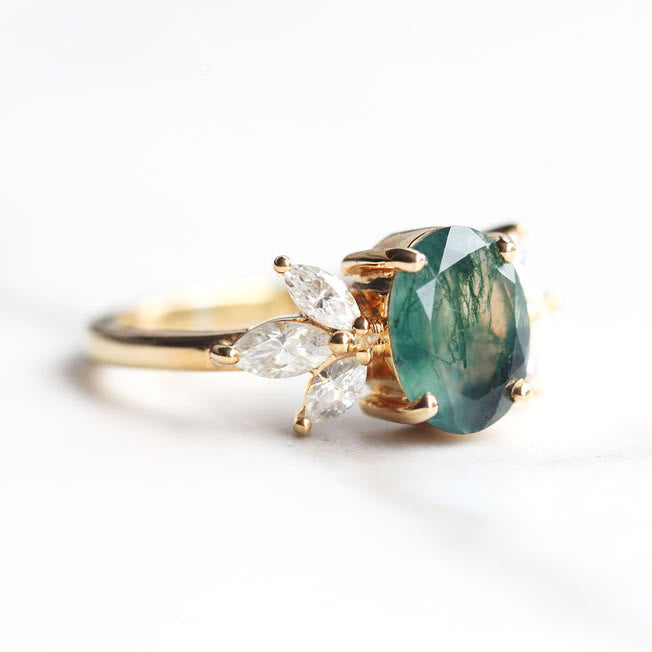 Anillo de hoja de circón y ágata musgosa de corte ovalado de Olivenorma