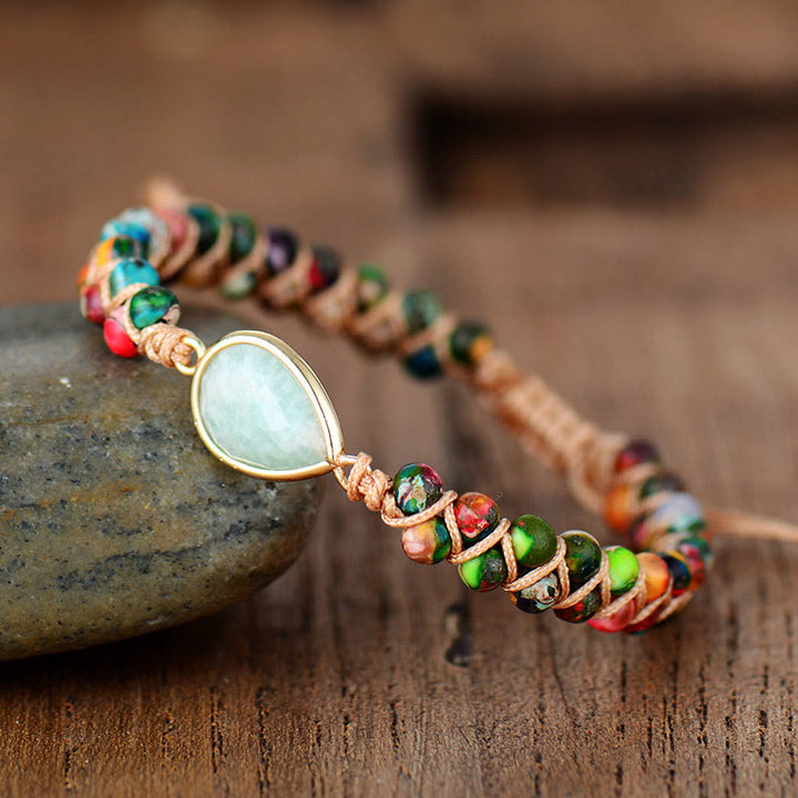 Pulsera trenzada con colgante de cristal y cuentas de piedra natural de Olivenorma