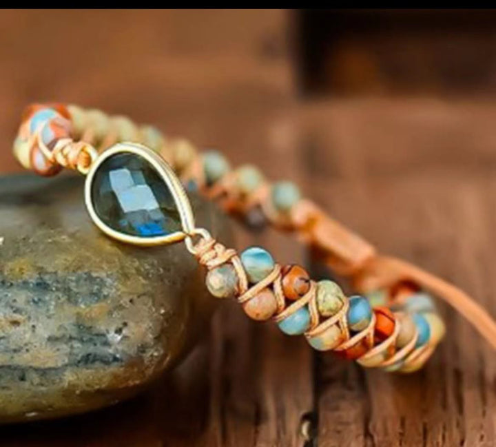 Pulsera trenzada con colgante de cristal y cuentas de piedra natural de Olivenorma