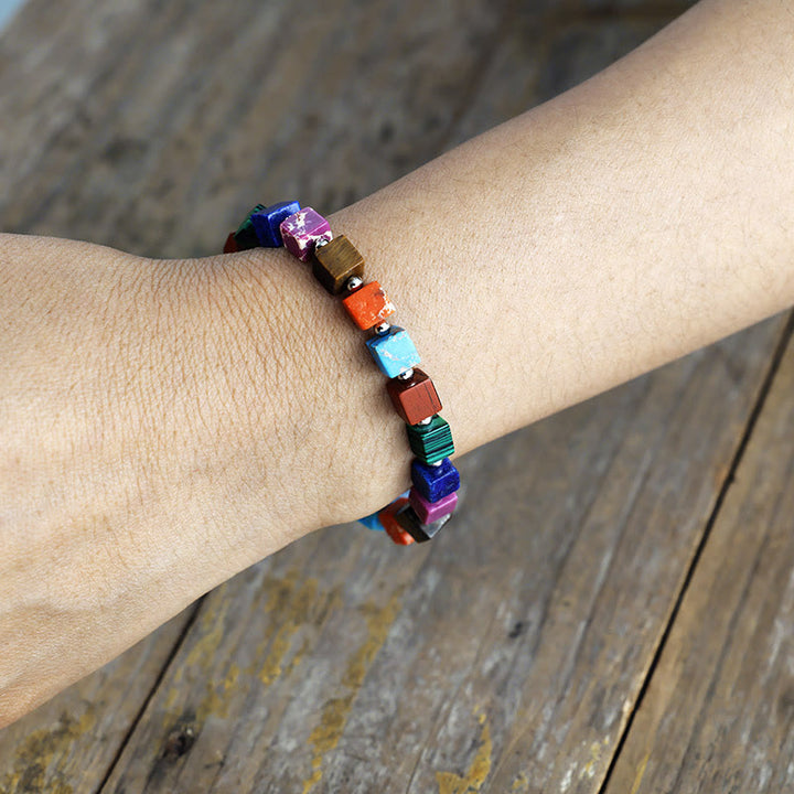 Pulsera de cuentas de piedra natural de corte cuadrado de Olivenorma