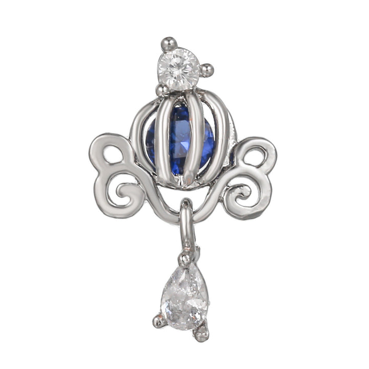 Pendientes de plata con incrustaciones de circonitas y bonito diseño de Olivenorma