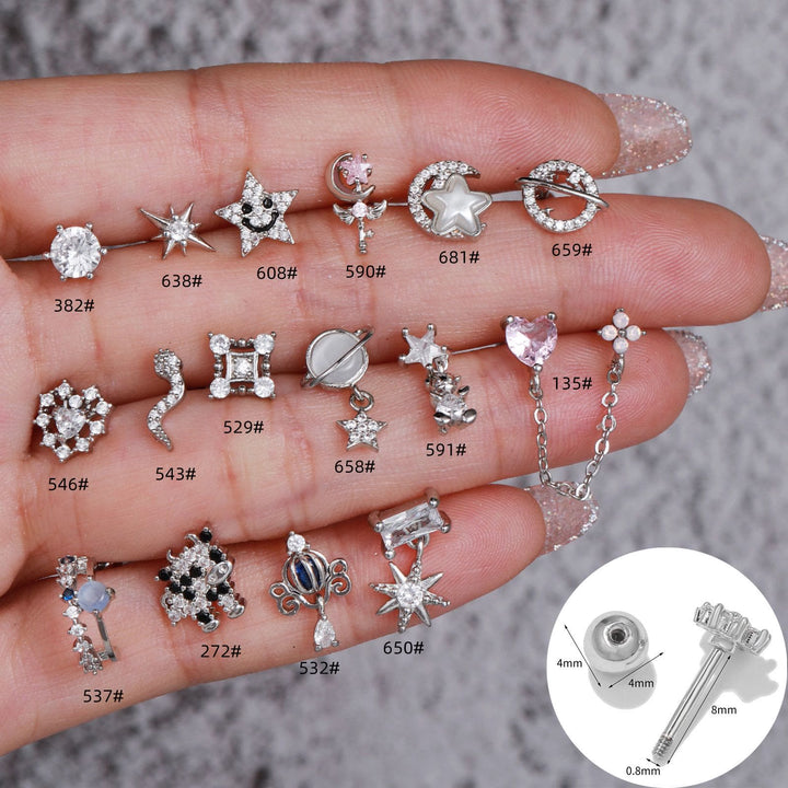 Pendientes de plata con incrustaciones de circonitas y bonito diseño de Olivenorma