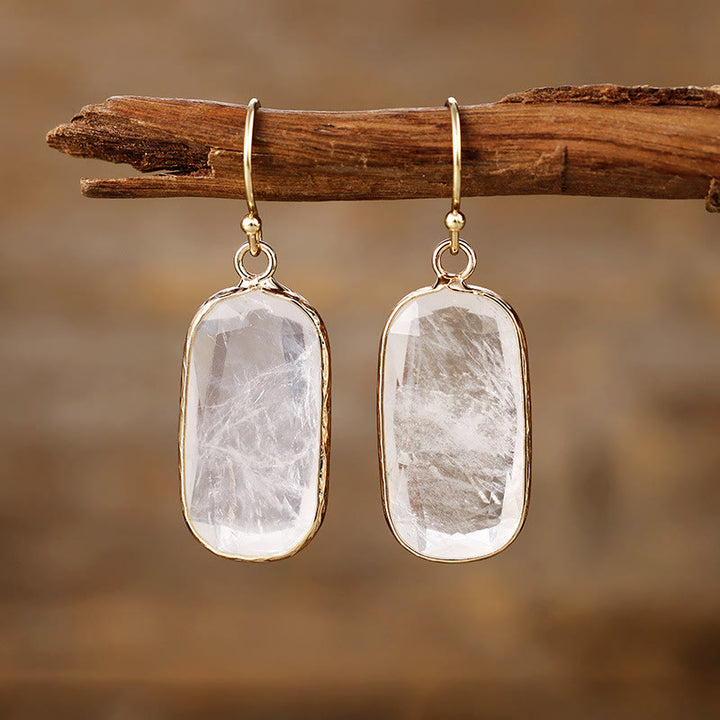 Pendientes de cristal natural de talla ovalada y baguette de Olivenorma