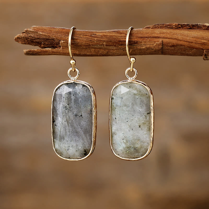 Pendientes de cristal natural de talla ovalada y baguette de Olivenorma