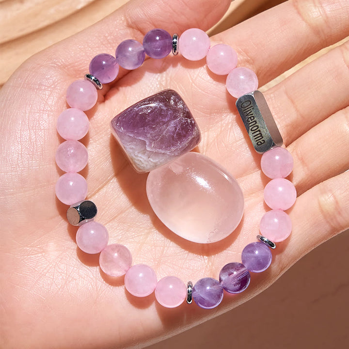 Pulsera grabada con cuentas de piedra natural de Olivenorma