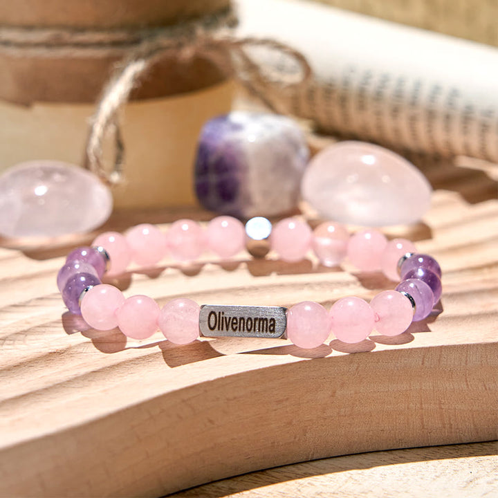 Pulsera grabada con cuentas de piedra natural de Olivenorma